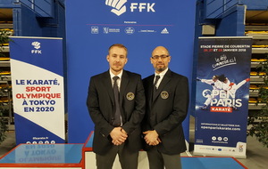 Les arbitres nationaux du club Benoît et Roberto à la Coupe de France Combats Minimes - Marseille