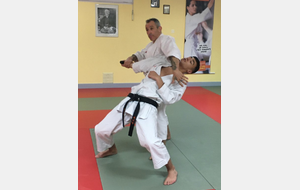 mise au sol avec hiza géri dans le dos