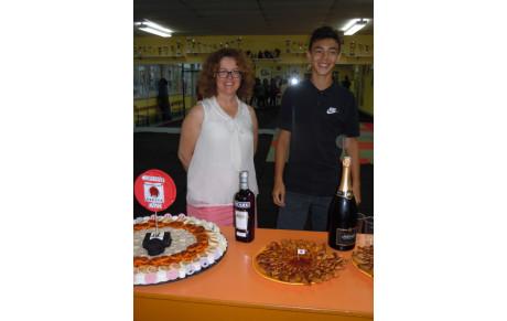 Convivialité offerte par nos deux nouvelles ceintures noires Corinne CN2 et Enzo CN1