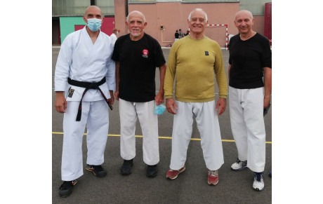 Stage Karaté  en Extérieur avec Jean-Pierre LAVORATO CN9ème - Expert Fédéral 